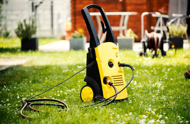 Best Driveway Pressure Washing  in Slaton, TX